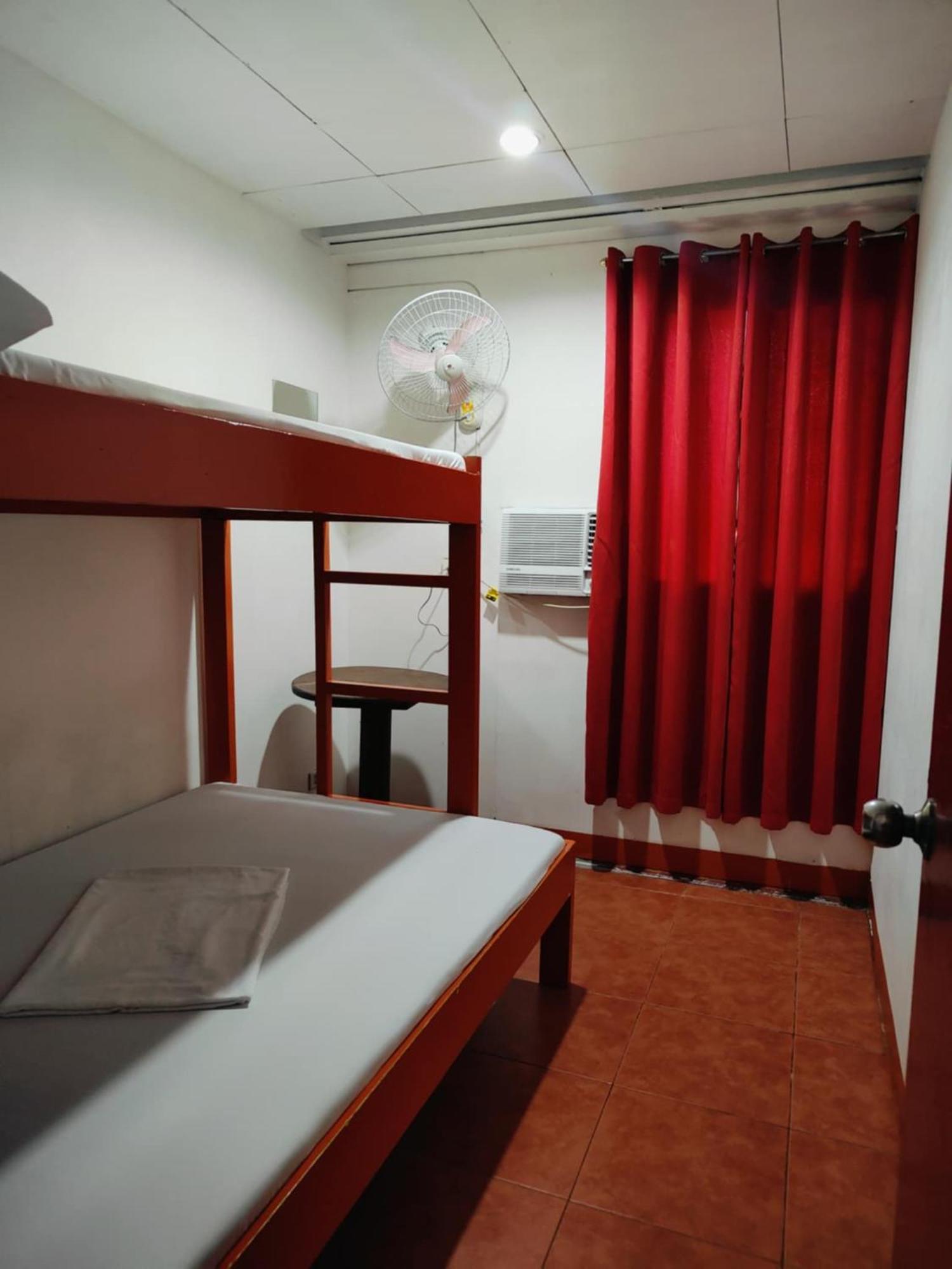 Stay Malate  Manila Eksteriør billede